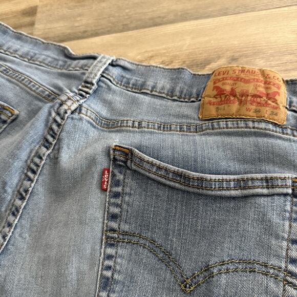 Levi’s 541 Light Wash Cutoff Denim Shorts – Men’s Size 34 Distressed Raw Hem - Picture 4 of 5